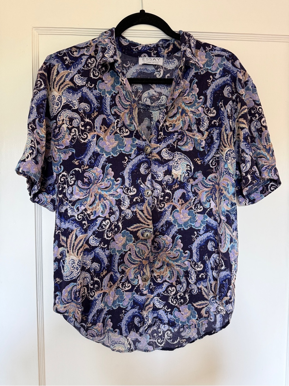 Floral Paisley Button up Blouse - Essay by Sharon Anthony- Vintage